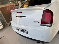 کرایسلەر 300
